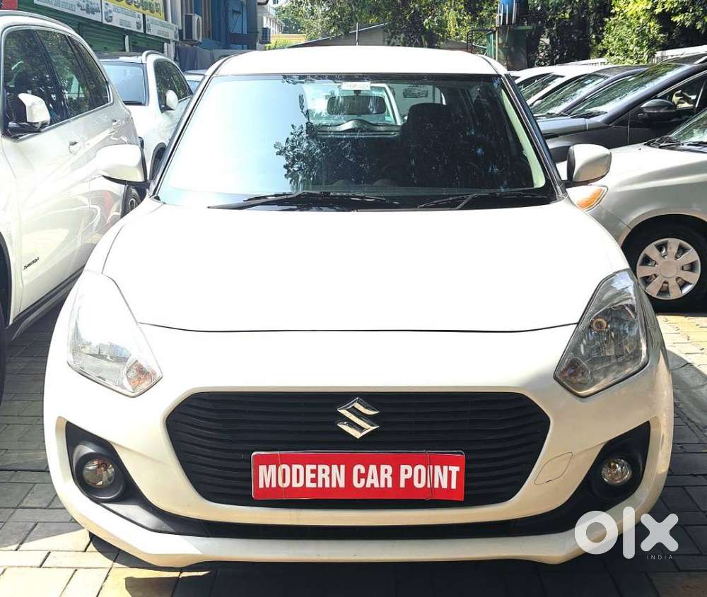 Maruti Suzuki Swift Vxi Ags, 2018, Petrol