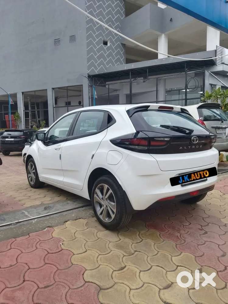 Tata Altroz Xz, 2020, Petrol