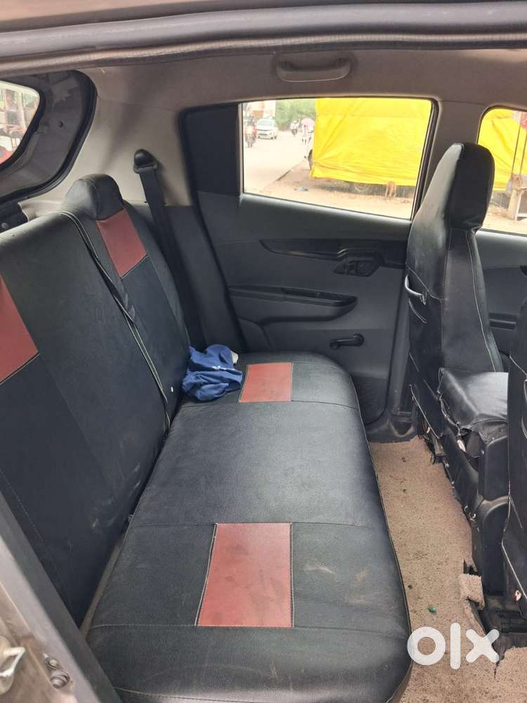 Well Maintained With All Services Company Record Only 32000 Km Driven