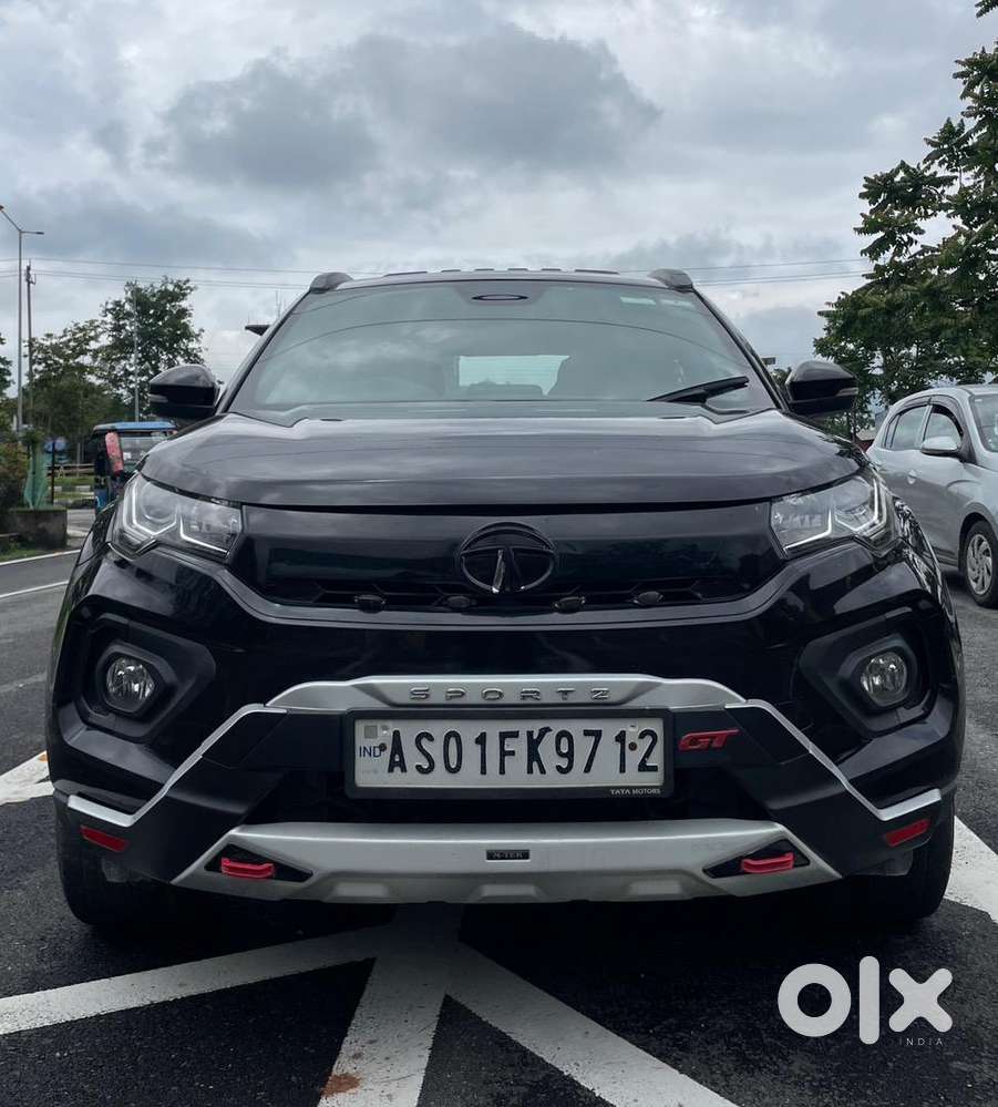 Top-end Tata Nexon Xz+(s) Dark Edition In Pristine Condition