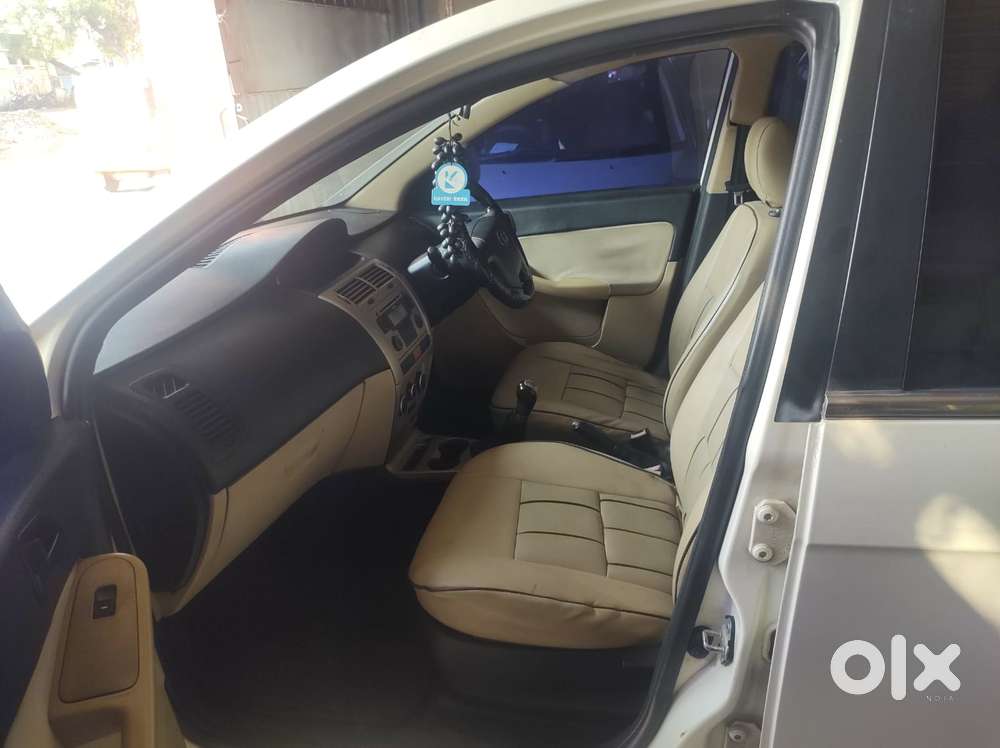 Tata Indica Vista 2008-2013 Aura Plus 1.3 Quadrajet, 2012, Diesel