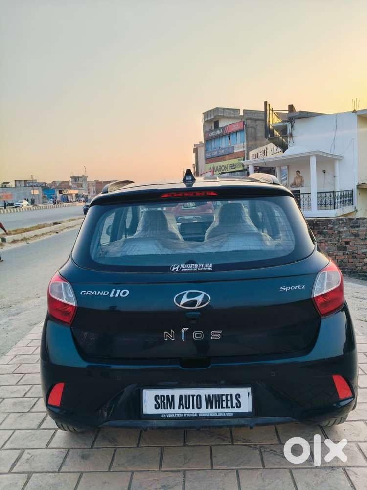 Hyundai Grand I10 Nios Amt Sportz, 2022, Petrol