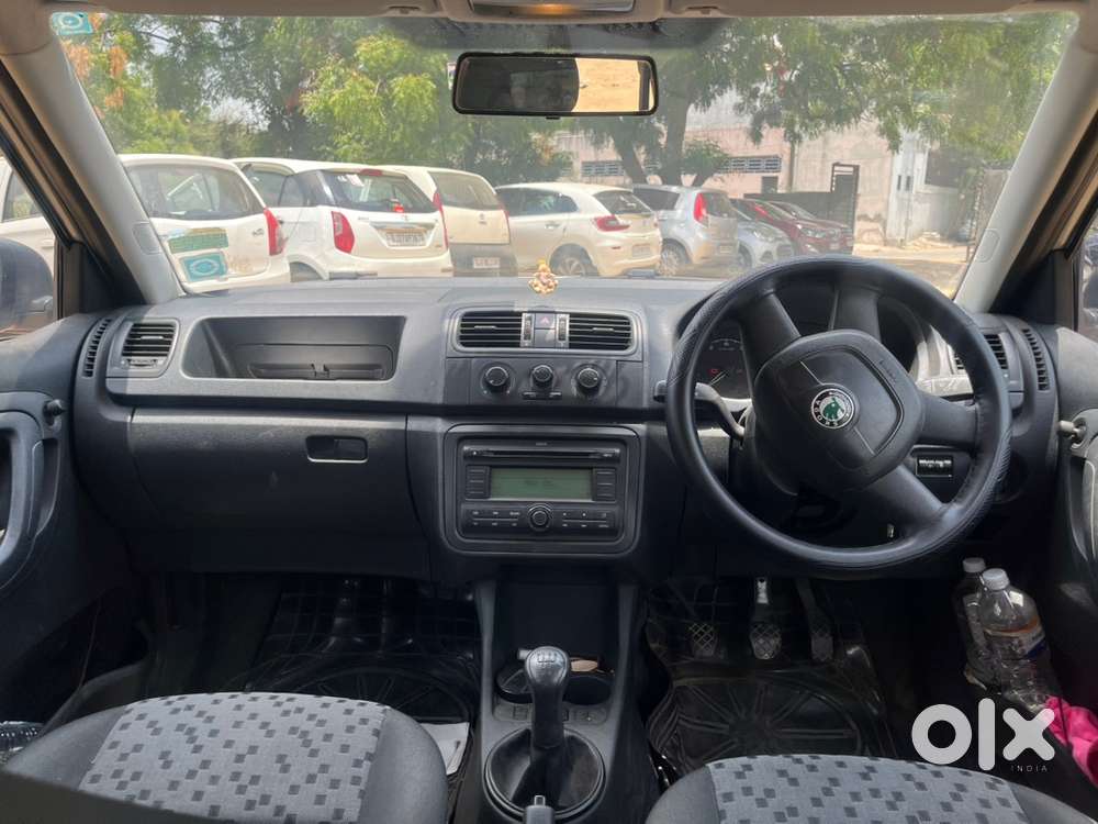 Skoda Fabia Petrol Manual 2010