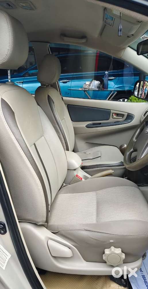 Toyota Innova 2.5 G (diesel) 7 Seater, 2013, Diesel