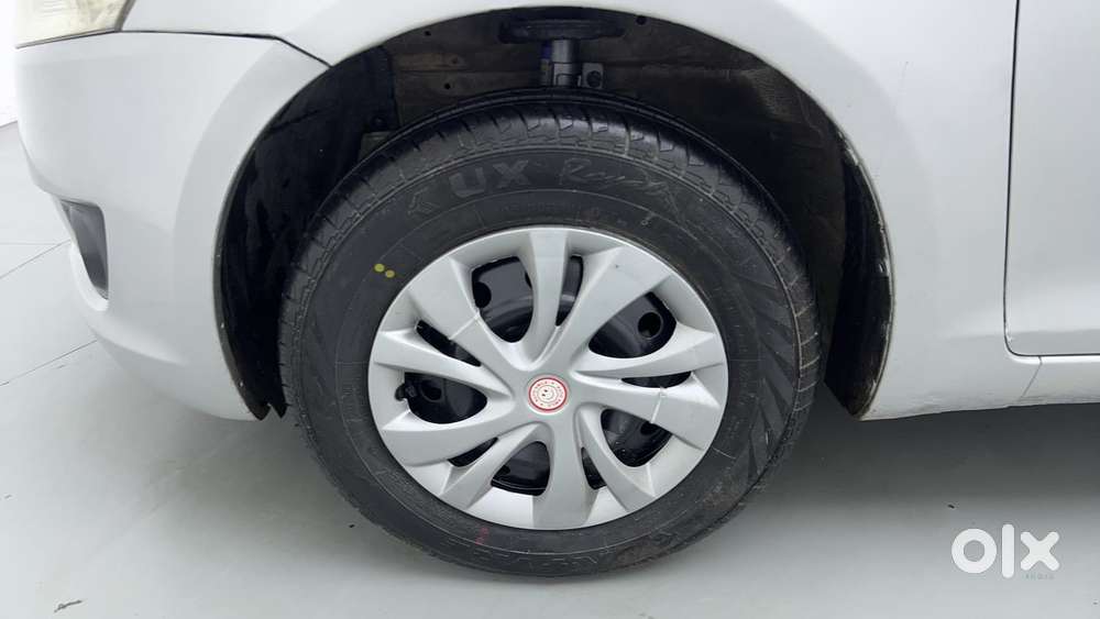 Maruti Suzuki Swift Vvt Vxi, 2014, Petrol