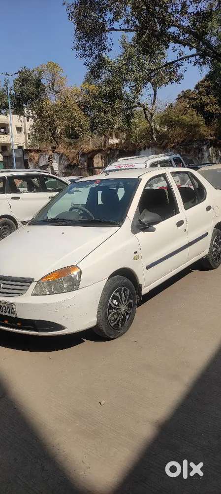 Tata Indigo Ecs 2012/2013 Diesel 2nd Owner Argent Sell