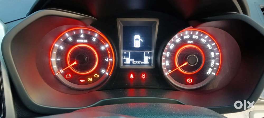 Mahindra Xuv300 W8, 2019, Petrol