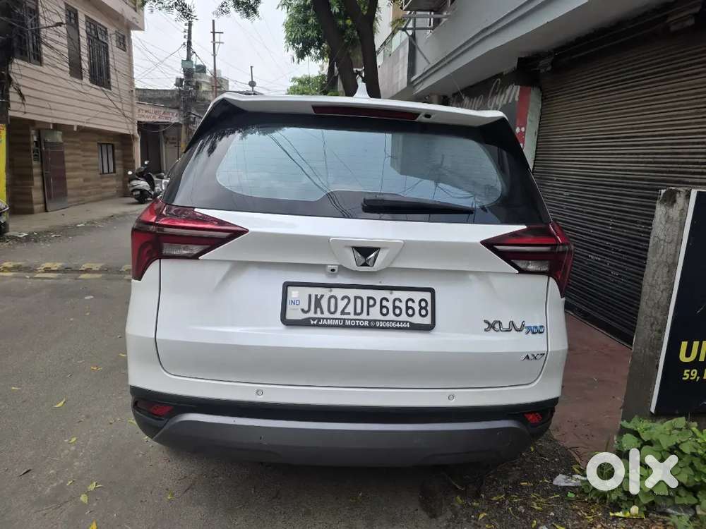 Mahindra Xuv700 Petrol 2025