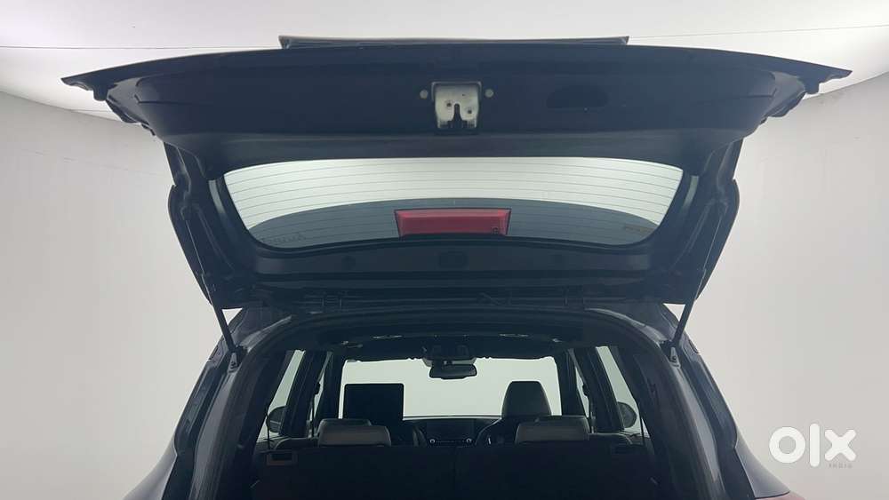 Kia Carens X Line 1.5 Turbo Petrol Dct 6 Str, 2023, Petrol