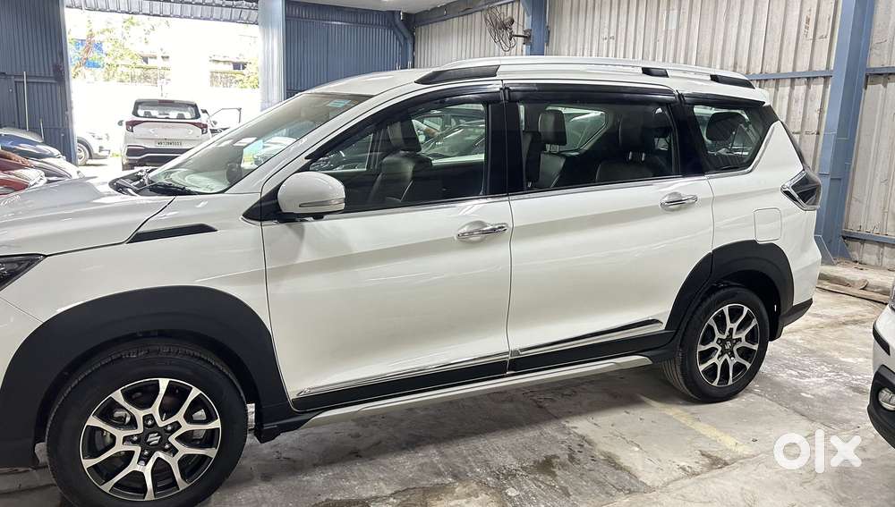 Maruti Suzuki Xl6 1.5 Alpha Mt, 2024, Petrol