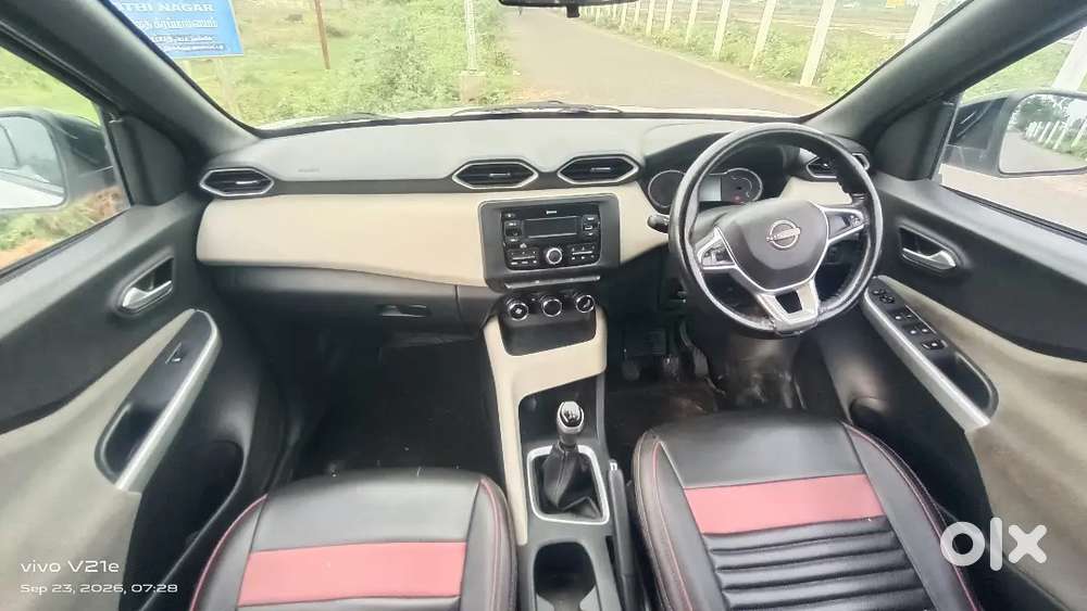 Nissan Magnite 1.0 Xv 2022 Petrol
