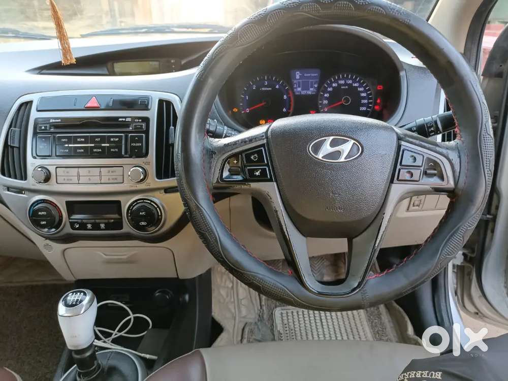 Hyundai I20 2013 Diesel 100000 Km Driven