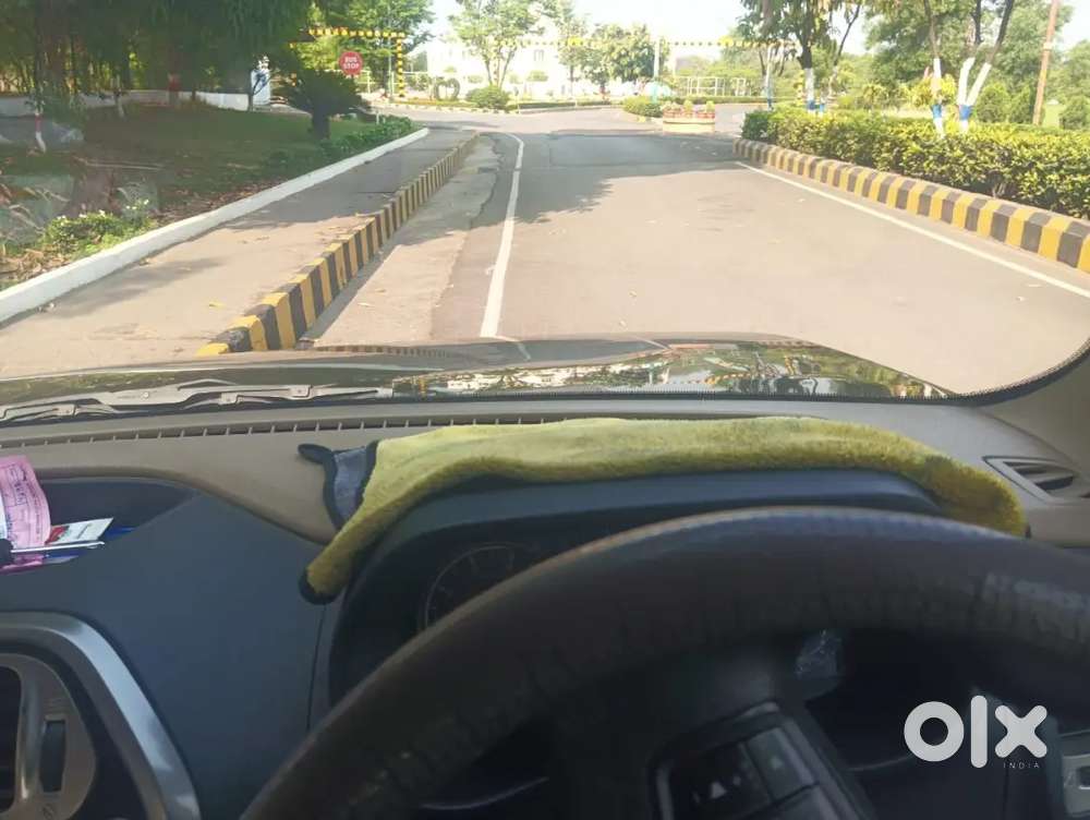 Mahindra Bolero Neo N10  Loan Transfer  ₹3l Cash