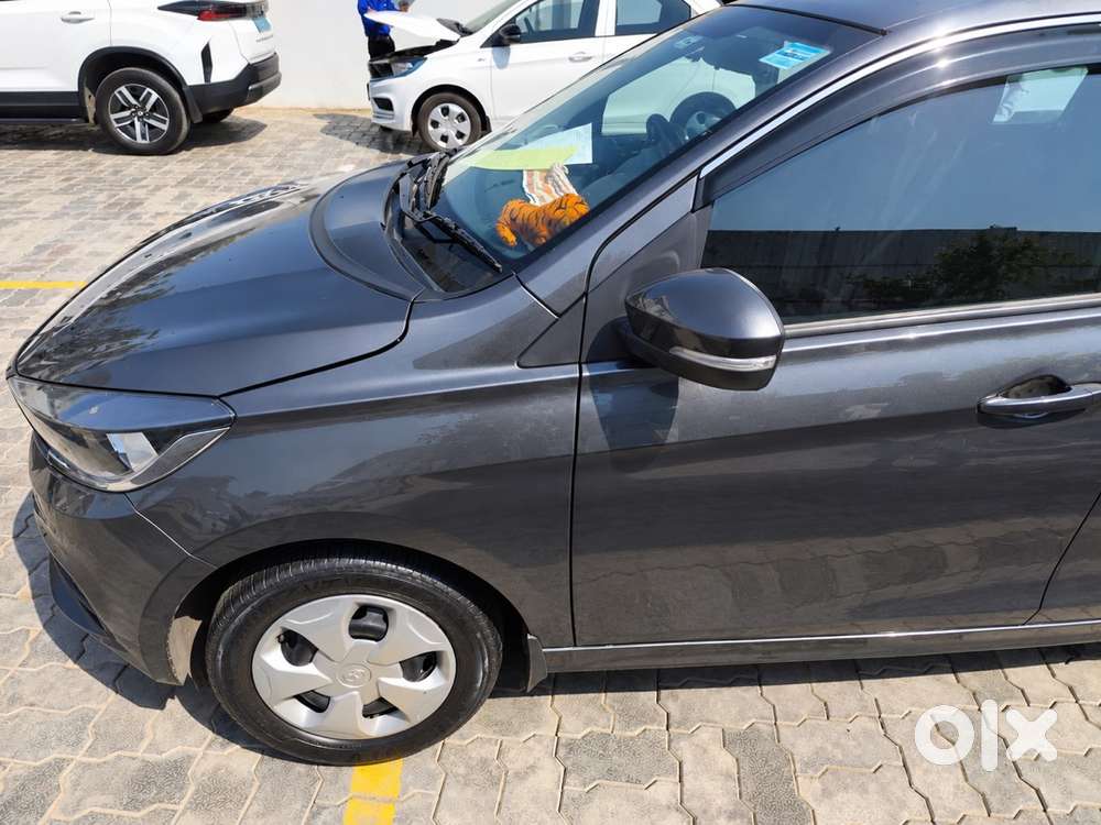 2023 Tata Tiago Petrol Manual