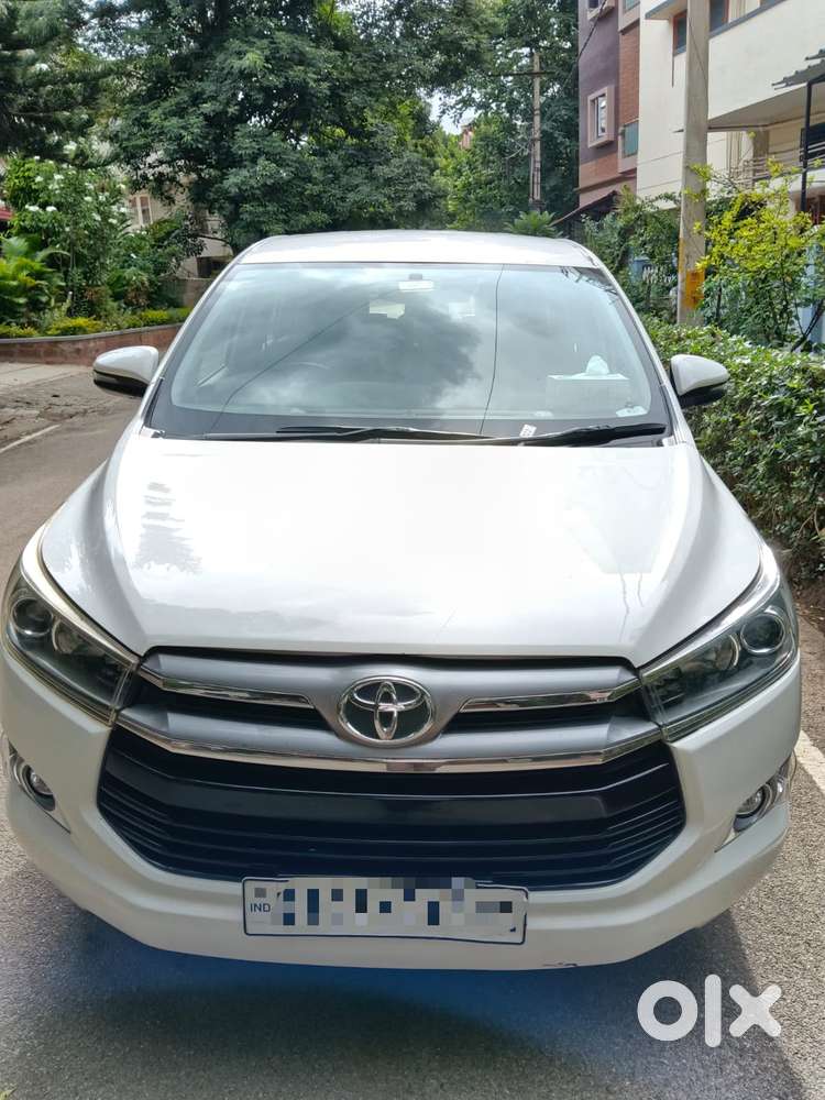 Toyota Innova Crysta [2020-ongoing] 2.4 Vx 8 Str, 2020, Diesel