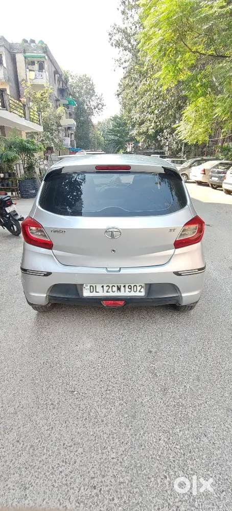 Tata Tiago Xt Icng 2017
