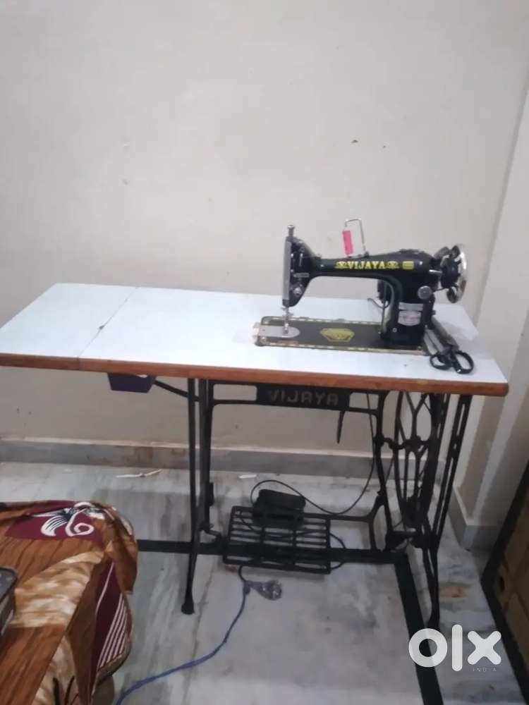 Sewing Machine. Buy Sell Used Furniture in Secunderabad OLX