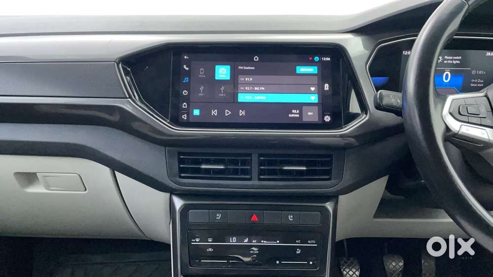 Volkswagen Taigun Topline 1.0 Tsi Mt (electric Seats), 2022, Petrol