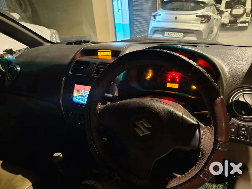 Maruti Suzuki Sx4 Petrol Automatic 2012