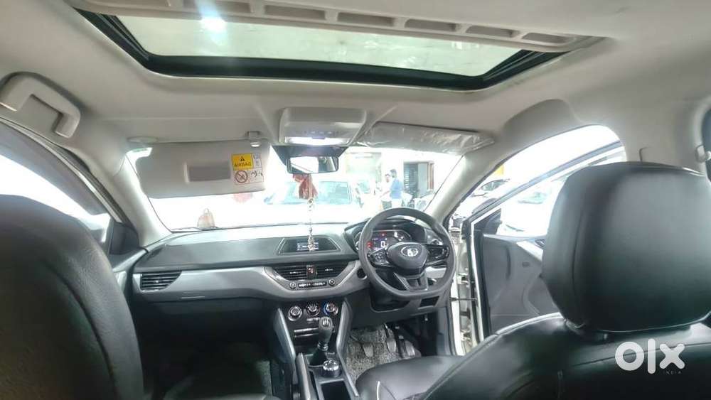 Tata Nexon 1.5 Revotorq Xt, 2020, Petrol