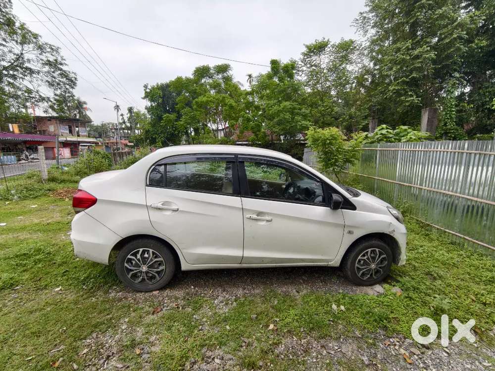 Honda Amaze 2013 Petrol 86412 Km Driven
4 Brand New Tyre