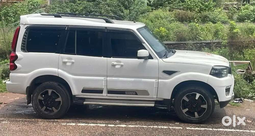 Mahindra Scorpio N 2015