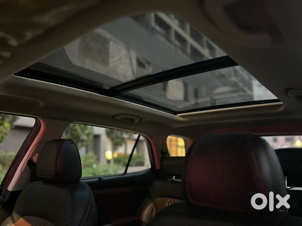 Hyundai Alcazar 2.0 Signature (o) Petrol At 6 Str, 2021, Petrol