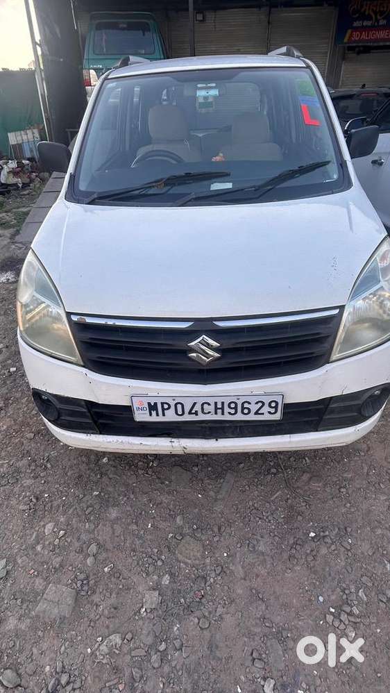 Petrol+company Fitted 28litre Lpg 2012 Model