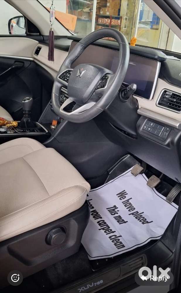 Mahindra Xuv700 2023 Diesel Well Maintained