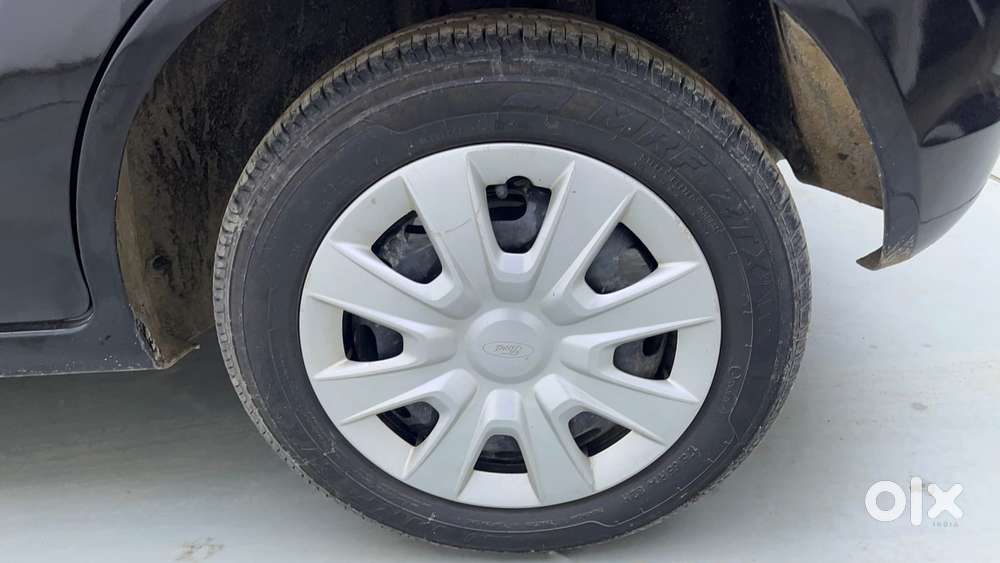 Ford Figo Petrol Zxi, 2013, Petrol