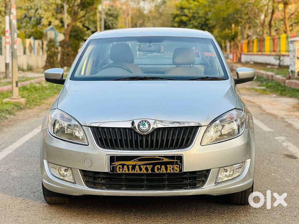 Skoda Rapid 1.6 Mpi Elegance, 2013, Petrol