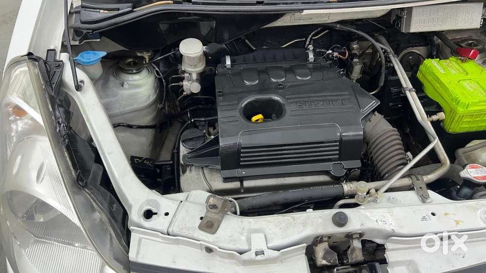 Maruti Suzuki Estilo Vxi Bs-iv, 2012, Petrol