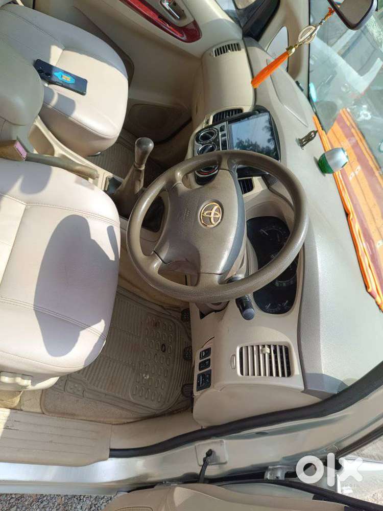 Toyota Innova 2.5 V 7 Str, 2005, Diesel