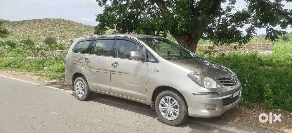 Toyota Innova 2.5 G 2009