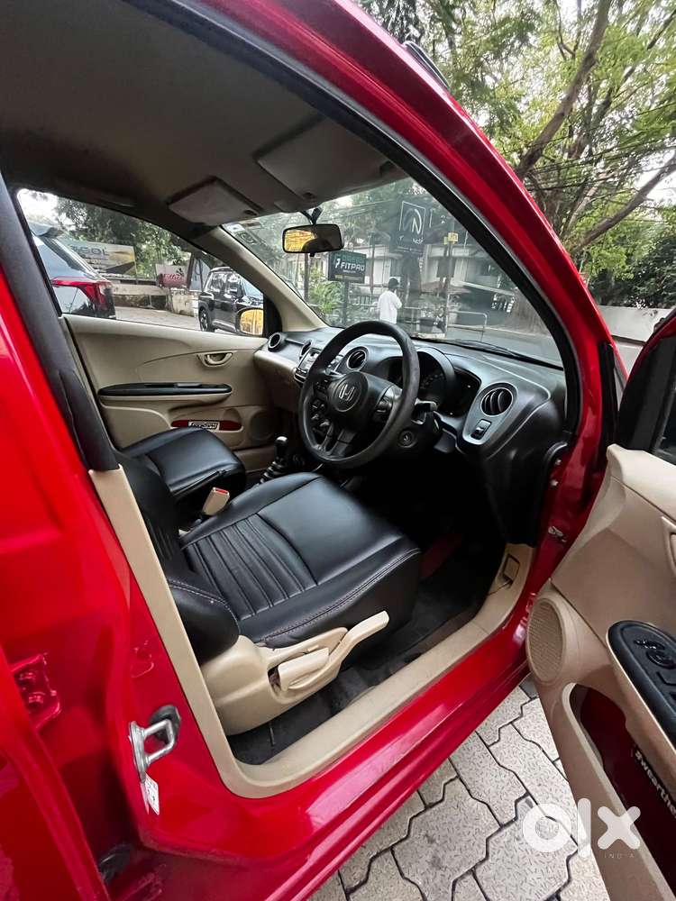 Honda Brio Exclusive Edition, 2014, Petrol