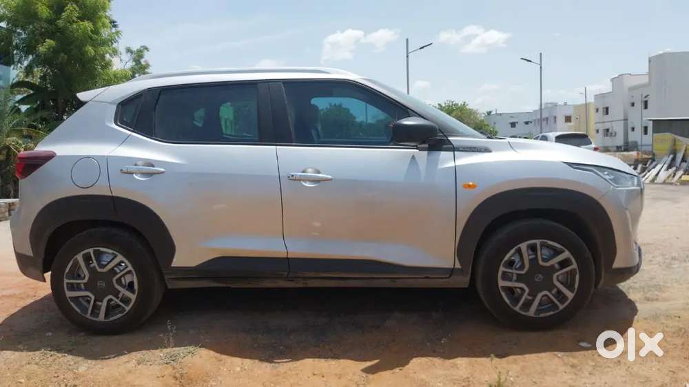 Nissan Magnite 2026 Petrol Base Autometic Model Ez Shift