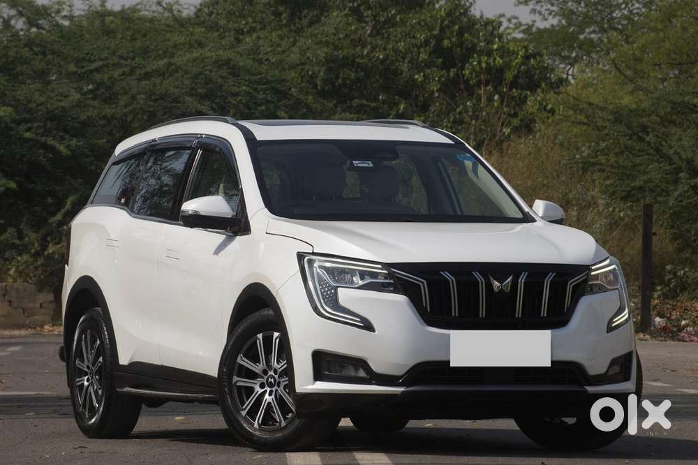 Mahindra Xuv700 2.0 Ax 7 Petrol At Luxury Pack Str, 2024, Petrol