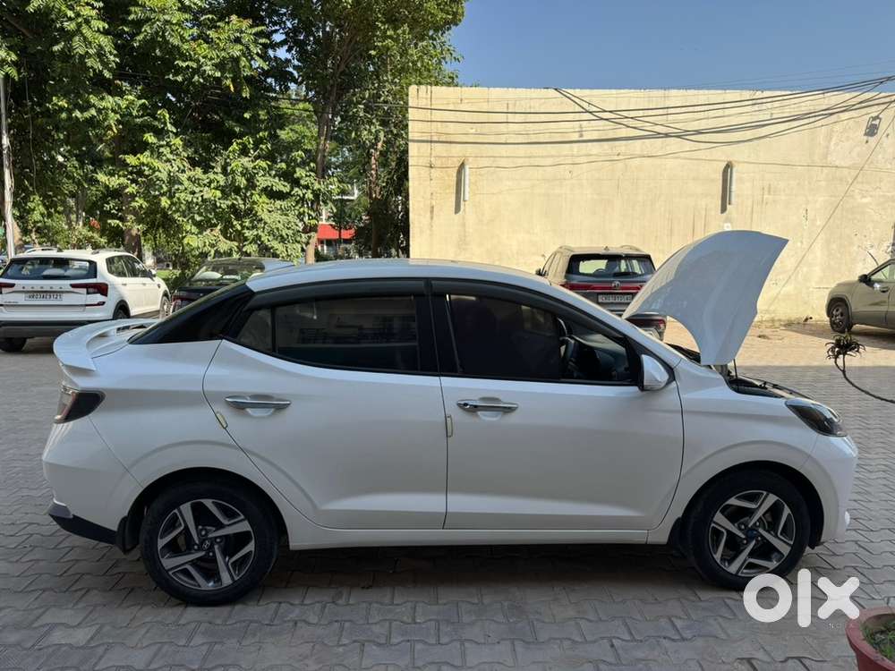 Hyundai Aura Sx 2024