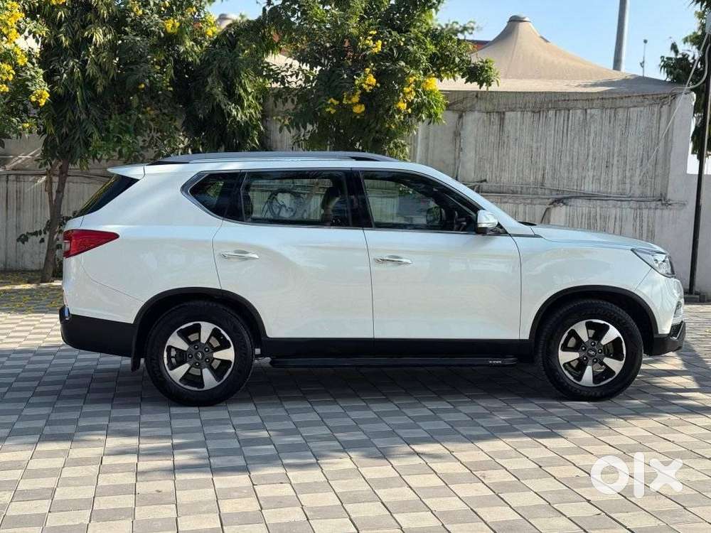 Mahindra Alturas G4 4x4 At, 2019, Diesel