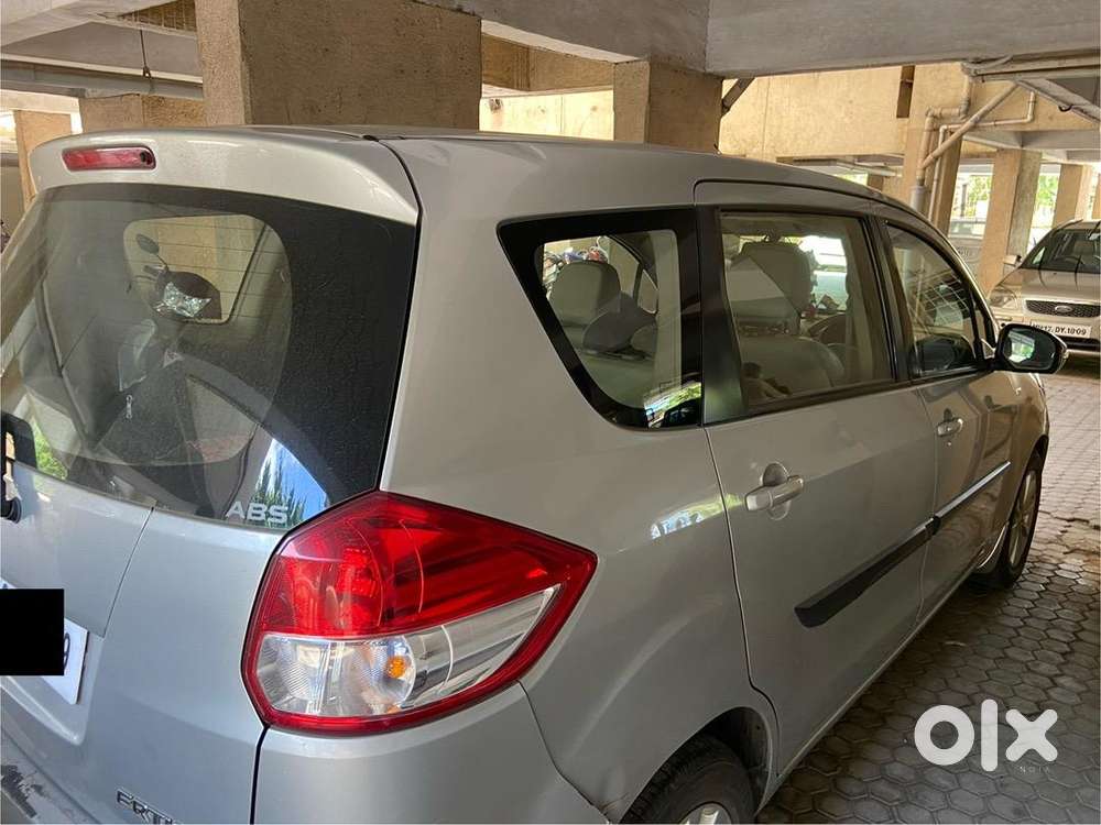 Maruti Suzuki Ertiga 2012 Diesel 90000 Km Driven