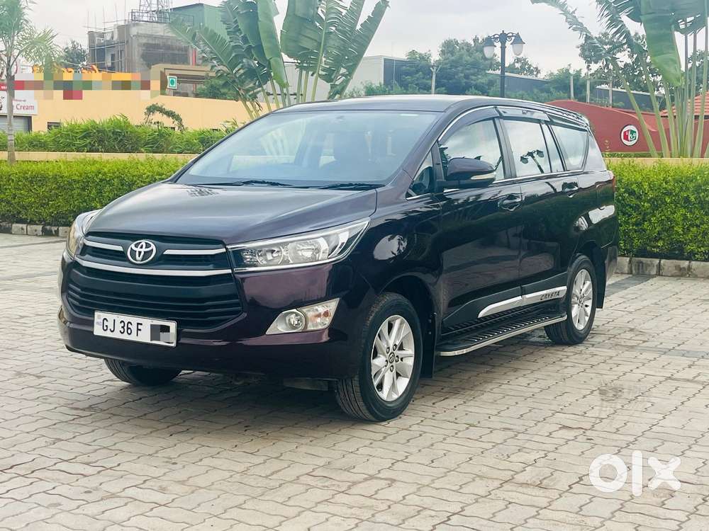 Toyota Innova Crysta 2.8 Gx At 8s, 2017, Diesel