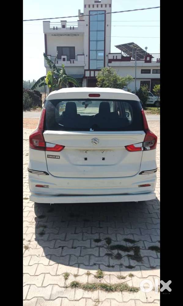 Maruti Suzuki Ertiga 1.5 Tour M Cng, 2022, Cng & Hybrids