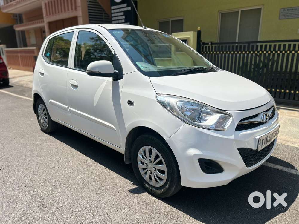 Hyundai I10 Sportz 1.2 Automatic Kappa2, 2013, Petrol