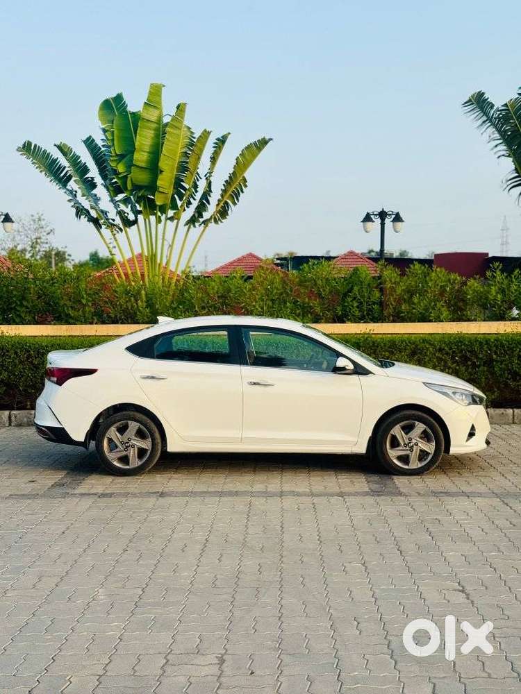 Hyundai Verna 1.5 Sx Diesel Mt, 2022, Diesel