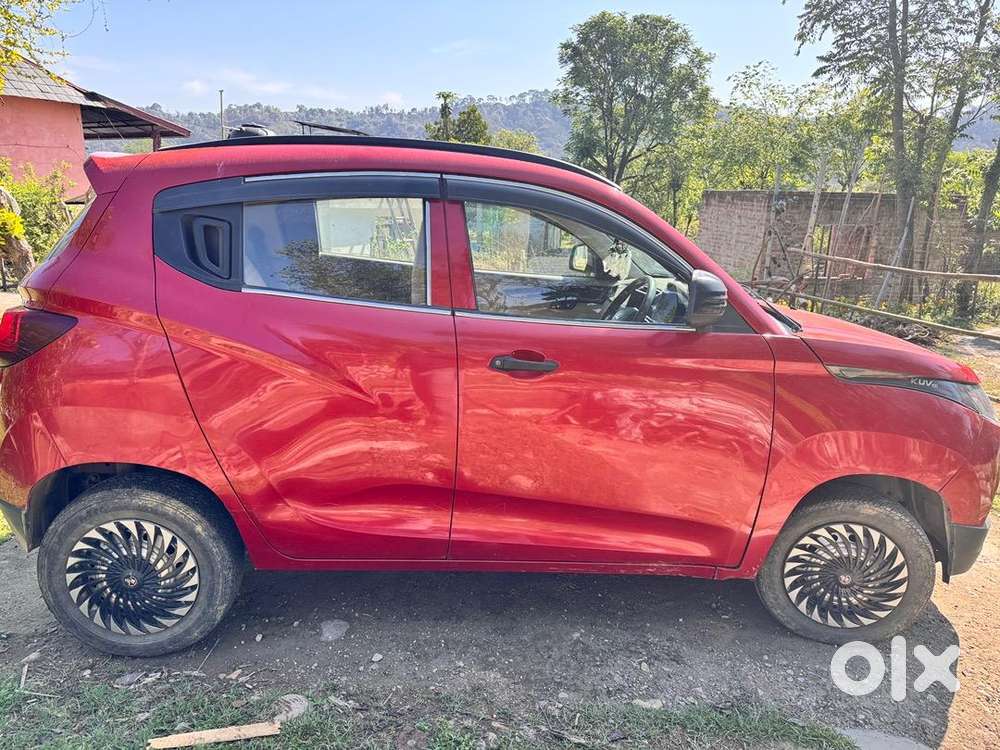Mahindra Kuv 100 2017 Petrol Good Condition