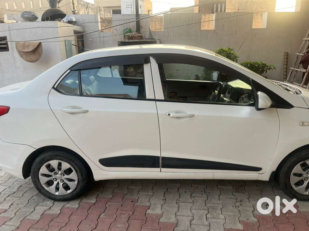 Hyundai Xcent 2016 Variant