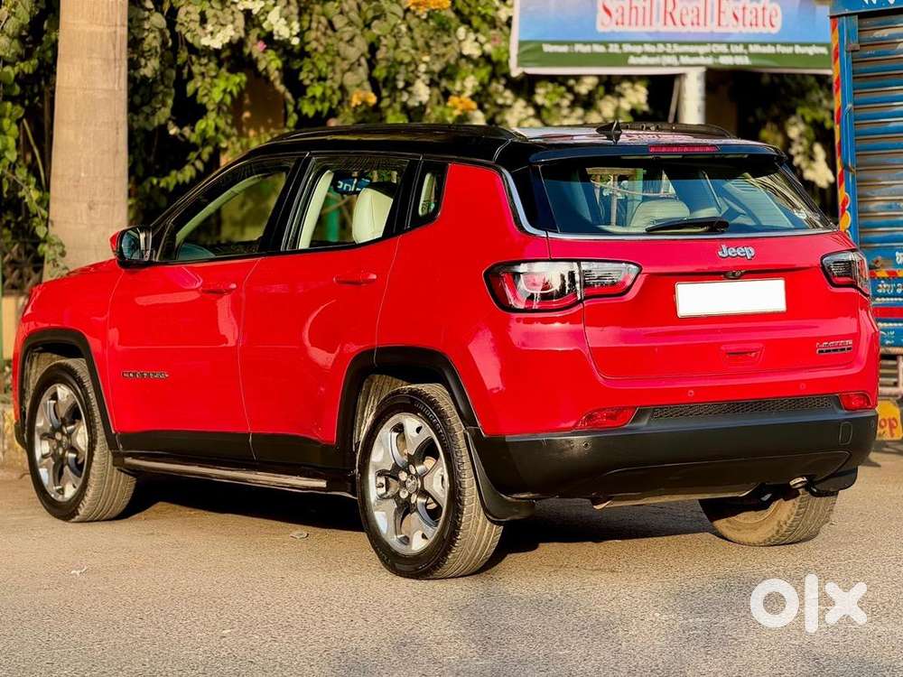 Jeep Compass Limited Plus Automatic Petrol Panaromic Sunroof