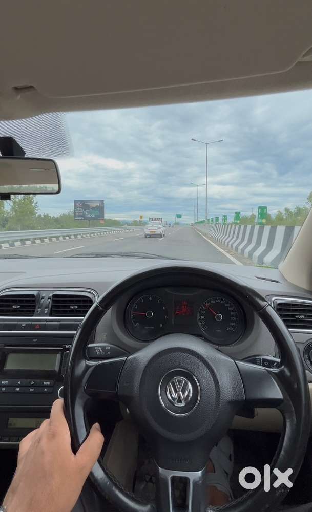 Volkswagen Vento 2011 Manual Good Condition