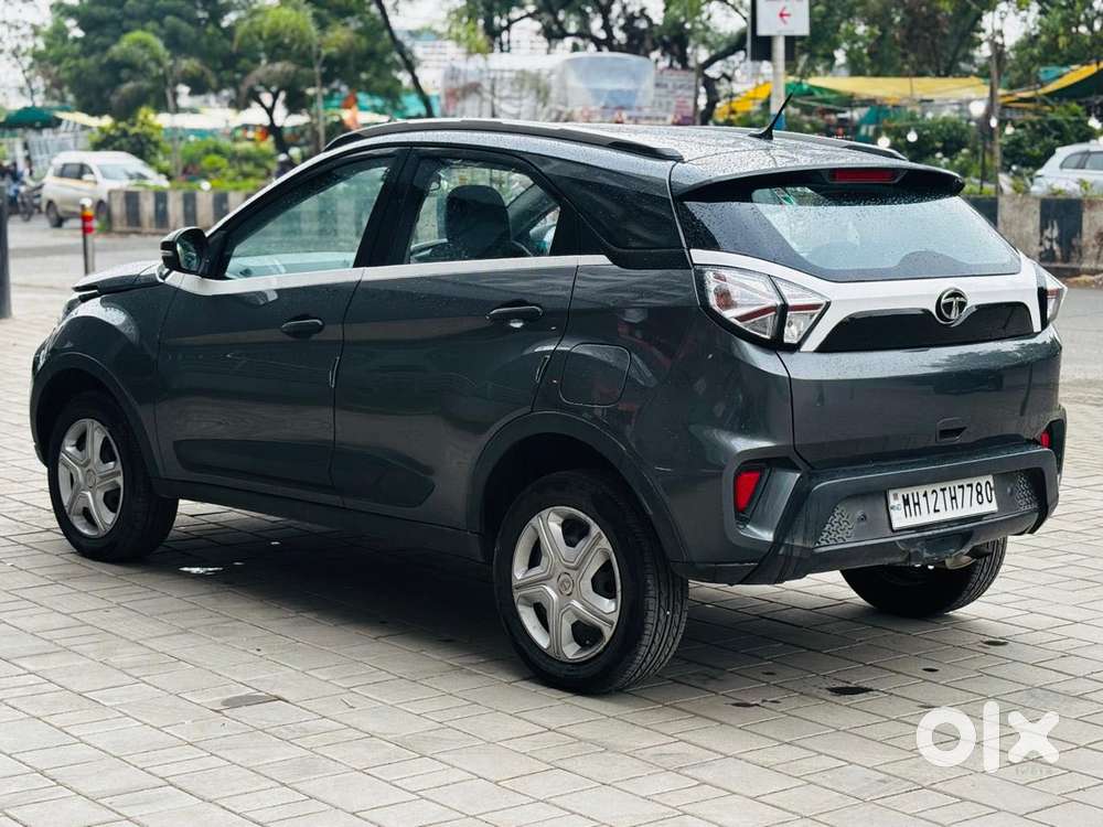 Tata Nexon 1.2 Revotron Xm (s), 2021, Petrol
