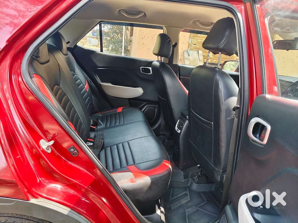 Hyundai Venue 1.2 S Plus, 2022, Petrol